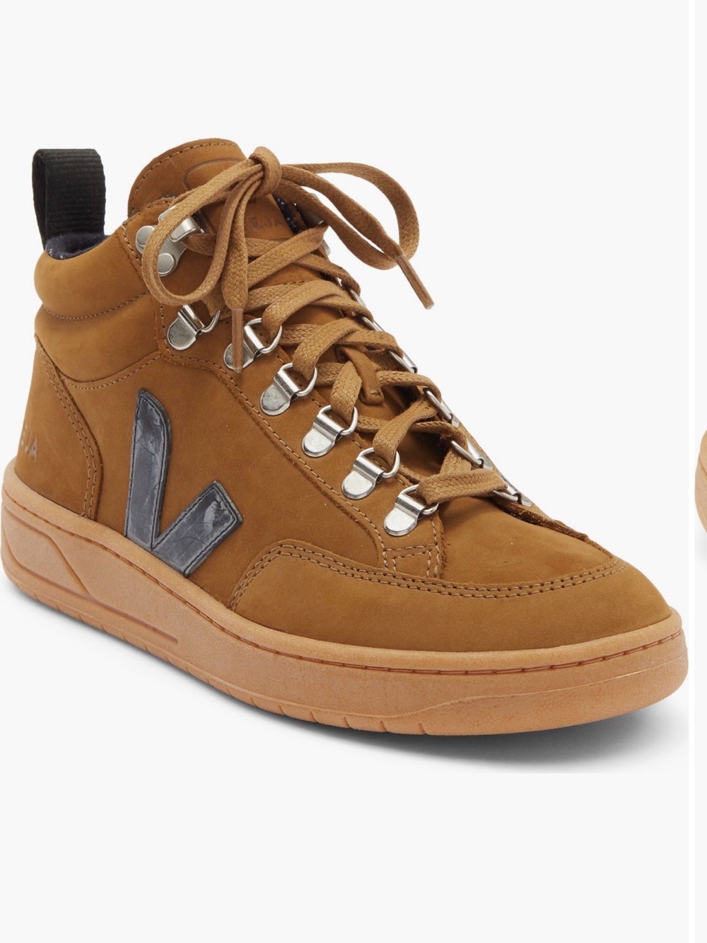 Veja RORAIMA SUEDE BROWN BLACK GUM SOLE womens size 9 NWT